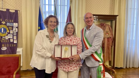 QuiLivorno – Alla comandante Melani il Premio Capperuccio 2023. “Rivendico con orgoglio l’articolo al femminile”